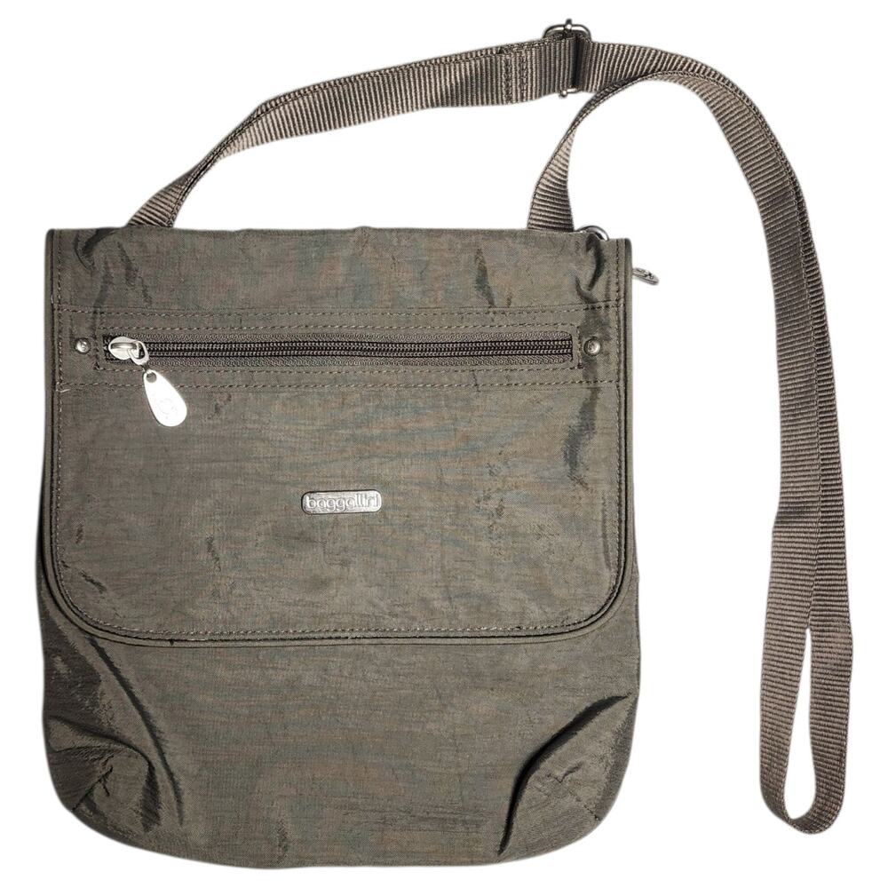 Baggallini Purse Crossbody Bag Travel Pockets Multi Pocket Medium Gray